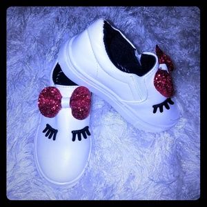 Adorable slip on sneaker size 28 Europe 11 USA